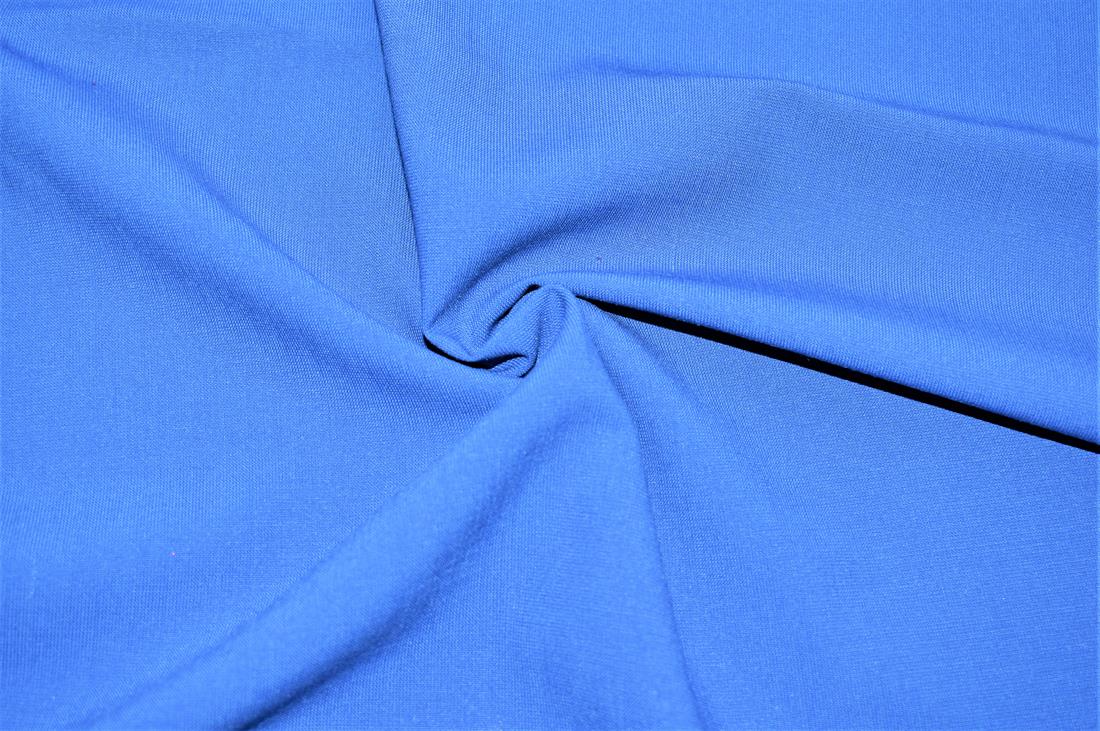 Plain Polyester Fabric  High Quality 
Perfect for Dressmaking, Tops, Skirts, Dancewear/ Costumes. 
Colours may slightly vary due to the lighting during the photo shooting or the monitor's display. 
Width: 58"/ 148cm
