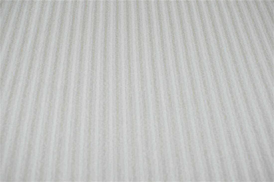 Printed Polyester Fabric, High Quality 
Perfect for Dressmaking, Tops, Skirts, Dancewear/ Costumes. 
Colours may slightly vary due to the lighting during the photo shooting or the monitor's display. 
Width: 44"/ 112cm