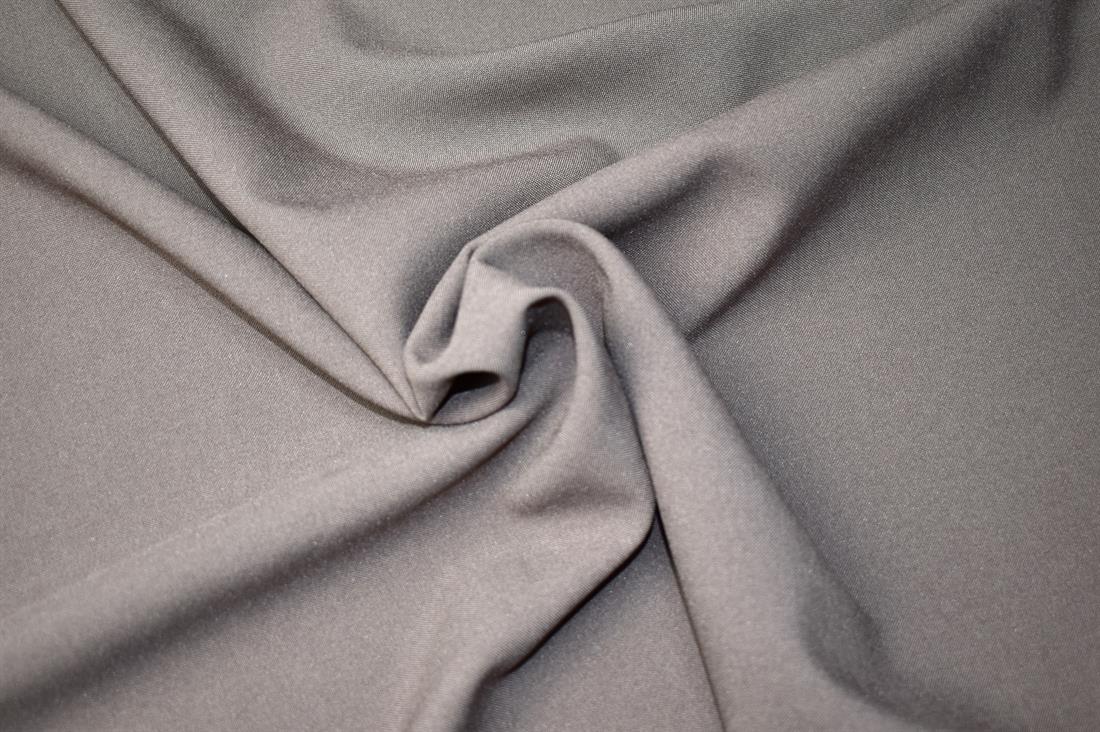 Brown - Plain Polyester Fabric  High Quality 
Perfect for Dressmaking, Tops, Skirts, Dancewear/ Costumes.
Colours may slightly vary due to the lighting during the photo shooting or the monitor's display. 
Width: 58"/ 148cm