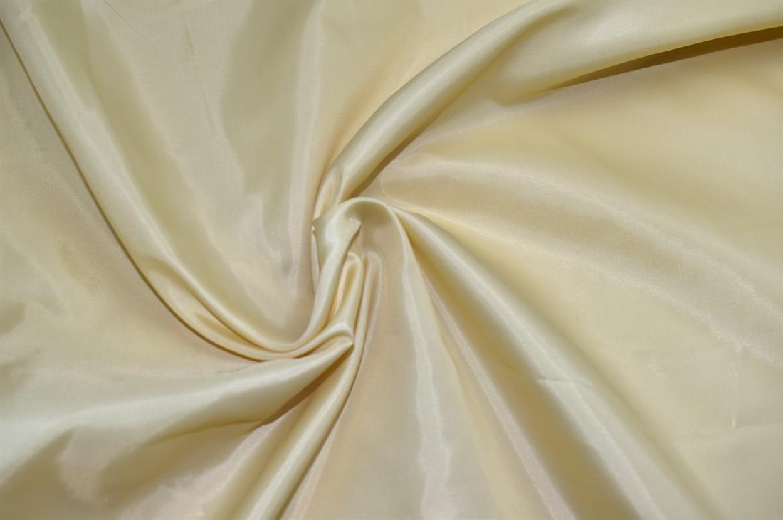 Beige - Plain Polyester Taffeta Lining Fabric, High Quality 
Perfect for Dressmaking, Tops, Skirts, Dancewear/ Costumes.
Colours may slightly vary due to the lighting during the photo shooting or the monitor's display. 
Width: 58"/ 148cm