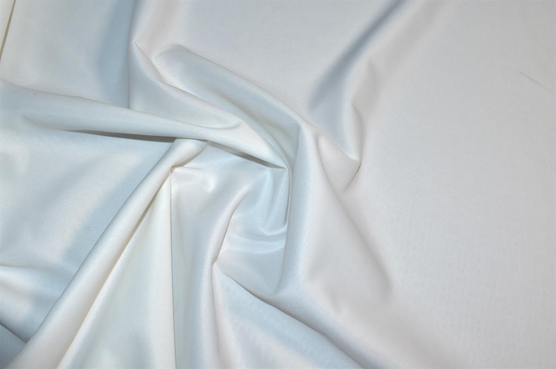 Plain Polyester  Fabric, High Quality 
Perfect for Dressmaking, Tops, Skirts, Dancewear/ Costumes.
Colours may slightly vary due to the lighting during the photo shooting or the monitor's display. 
Width: 58"/ 148cm