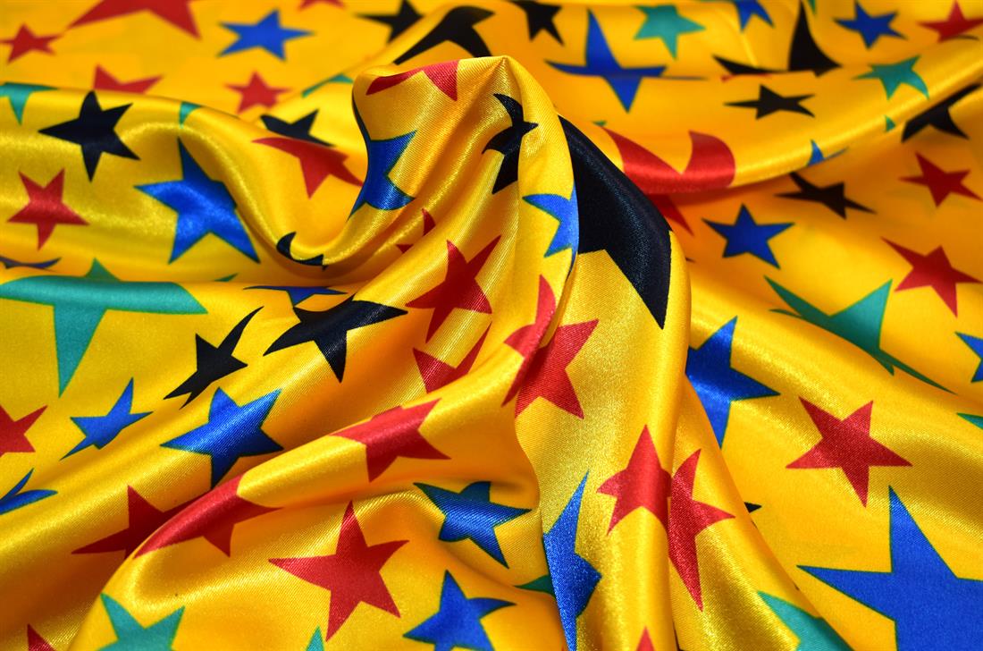 Printed Polyester Satin Fabric, 
Perfect for Dressmaking, Tops, Skirts, Dancewear/ Costumes.
Width: 55"/ 140cm
Colours may slightly vary due to the lighting during the photo shooting or the monitor's display.