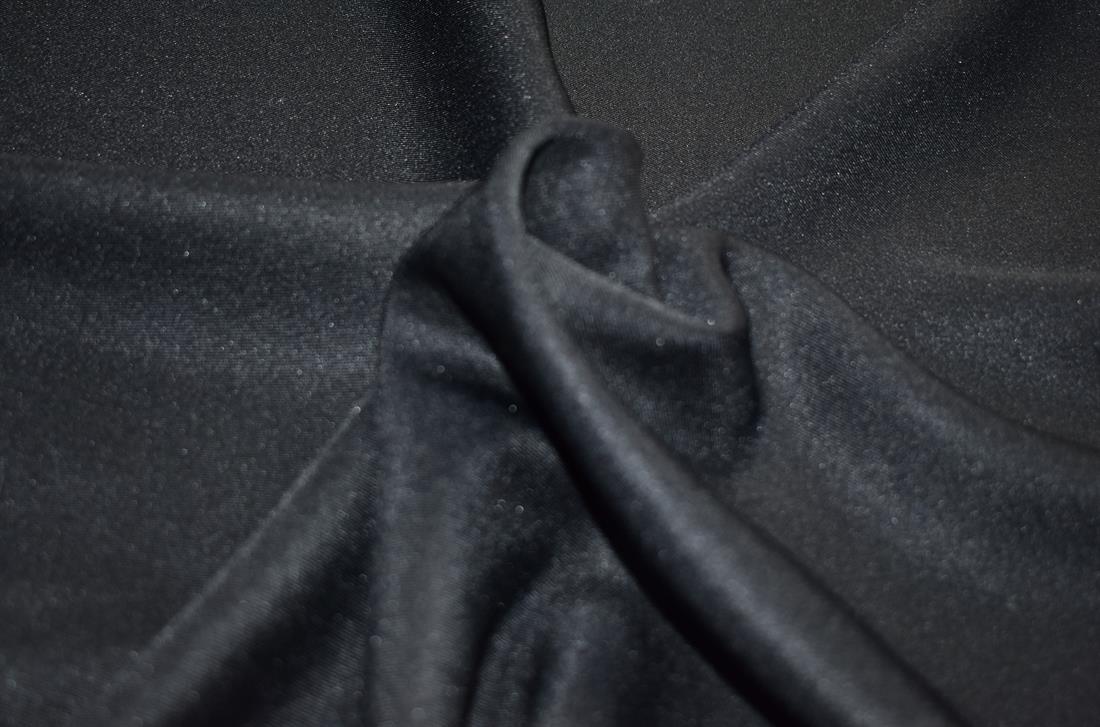 Plain Polyester  Fabric, 
Perfect for Dressmaking, Tops, Skirts, Dancewear/ Costumes.
Width: 58"/ 148cm
Colours may slightly vary due to the lighting during the photo shooting or the monitor's display.