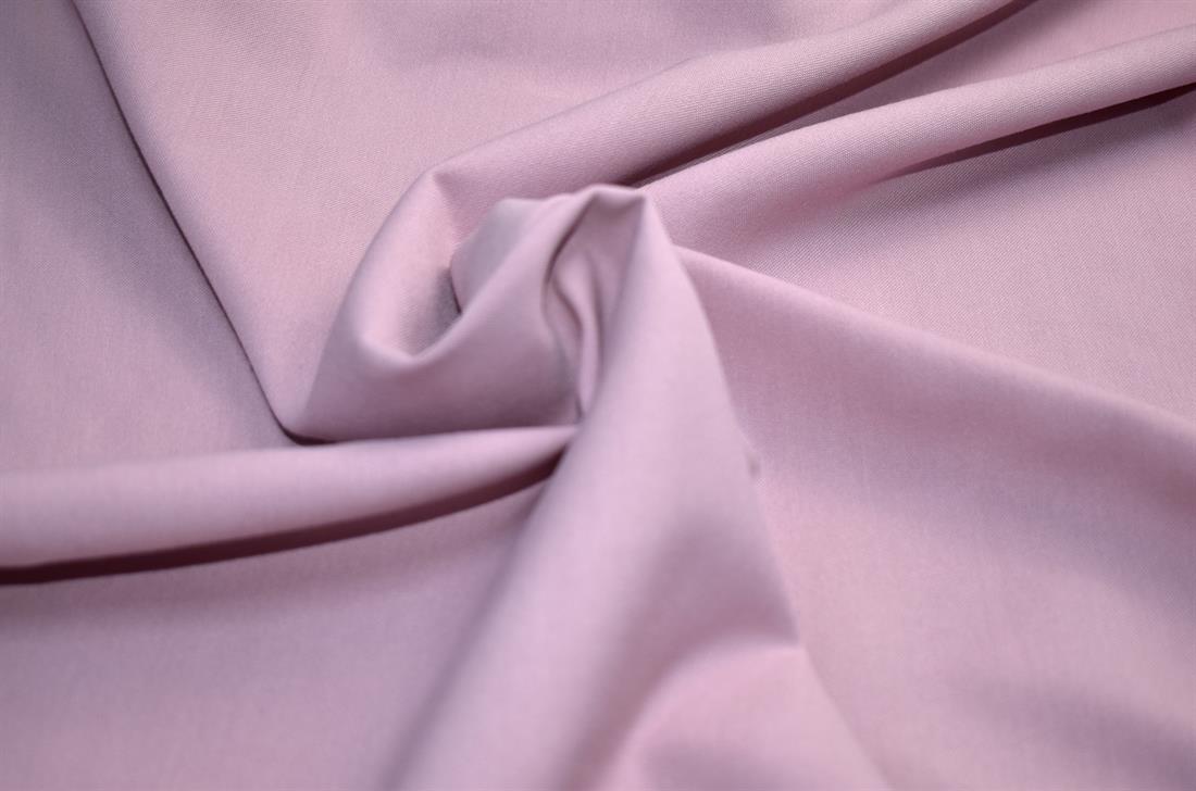 Plain Polyester Fabric, 
Perfect for Dressmaking, Tops, Skirts, Dancewear/ Costumes.
Width: 58"/ 148cm
Colours may slightly vary due to the lighting during the photo shooting or the monitor's display.