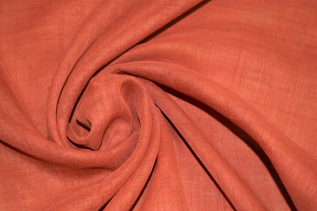 Rust Plain Net Fabric, 143cm Wide, High Quality;
Colours may slightly vary due to the lighting during the photo shooting or the monitor's display.