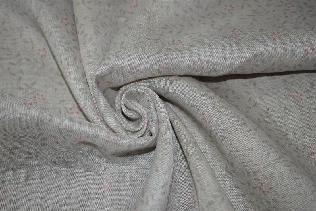 Printed polyester fabric 145cm Wide, High Quality; Colours may slightly vary due to the lighting during the photo shooting or the monitor's display.