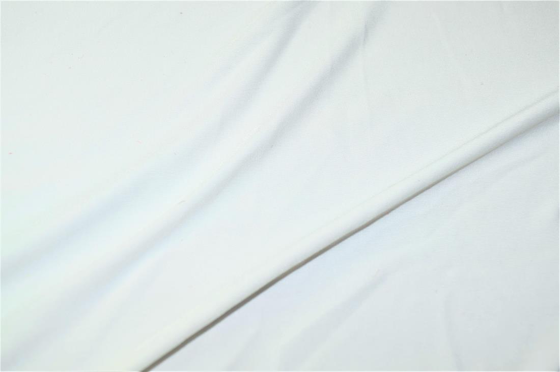 Ivory Plain Jersey Fabric, High Quality;
Colours may slightly vary due to the lighting during the photo shooting or the monitor's display.