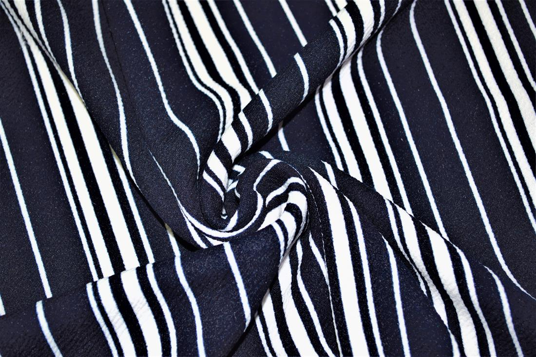  Stripped Polyester Jersey Fabric, 1 side stretch, High Quality;
Colours may slightly vary due to the lighting during the photo shooting or the monitor's display.