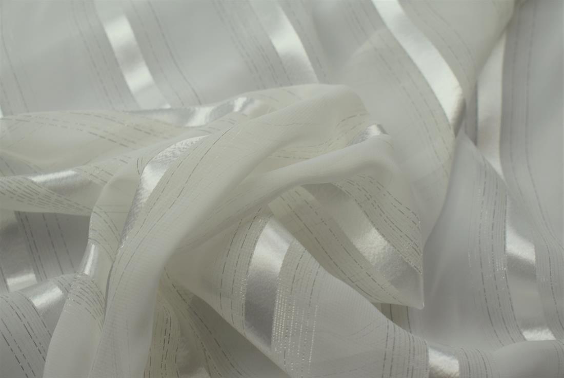 Stripes Organza Fabric, 112cm Wide, High Quality;
Colours may slightly vary due to the lighting during the photo shooting or the monitor's display.