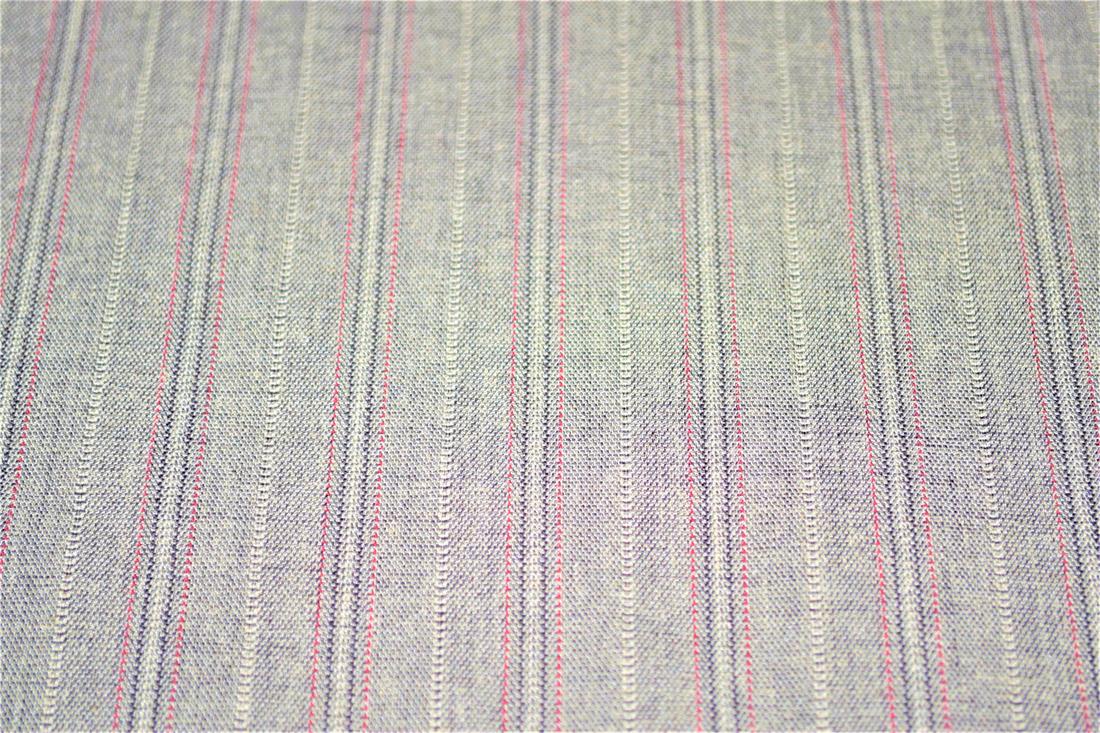 Suiting fabric, 145cm wide, High Quality, Colours may slightly vary due to the lighting during the photo shooting or the monitor's display.