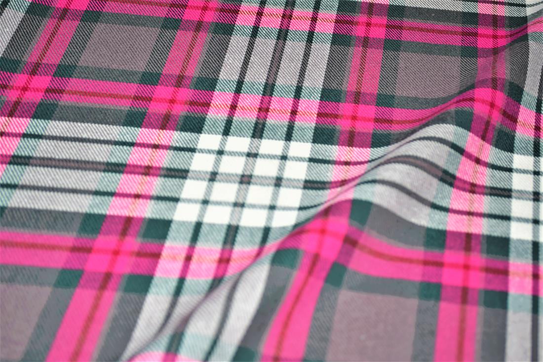 Premium Yarn Dyed/Brush 100% Cotton Fabric Tartan Check Print desing ,High Quality 148 cm Colours may slightly vary due to the lighting during the photo shooting or the monitor's display.