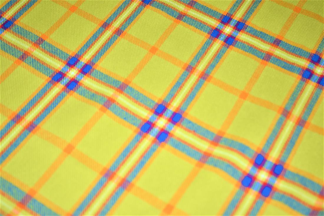 Premium Yarn Dyed/Brush 100% Cotton Fabric Tartan Check Print desing ,High Quality 148 cm Colours may slightly vary due to the lighting during the photo shooting or the monitor's display.