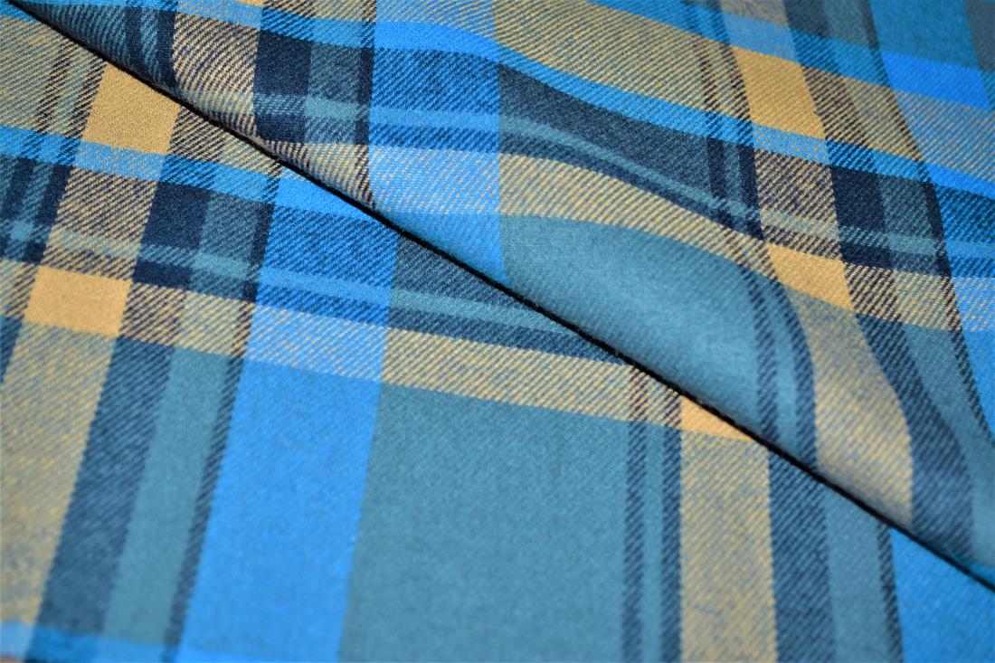 Premium Yarn Dyed/Brush 100% Cotton Fabric Tartan Check Print desing ,High Quality 148 cm Colours may slightly vary due to the lighting during the photo shooting or the monitor's display.