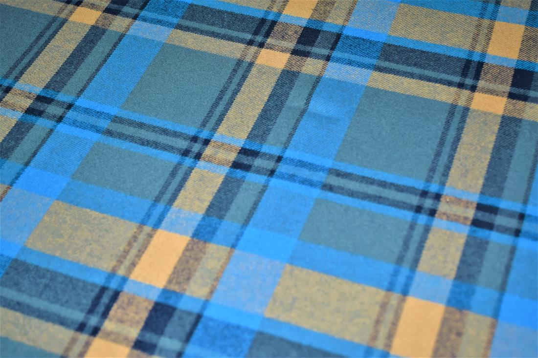 Premium Yarn Dyed/Brush 100% Cotton Fabric Tartan Check Print desing ,High Quality 148 cm Colours may slightly vary due to the lighting during the photo shooting or the monitor's display.